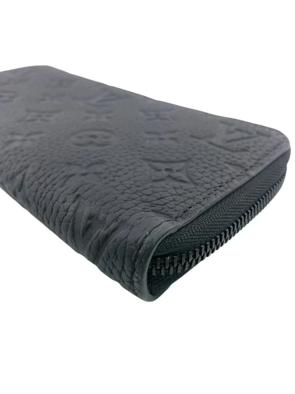 Louis Vuitton Zippy Wallet Horizontal Monogram Taurillon